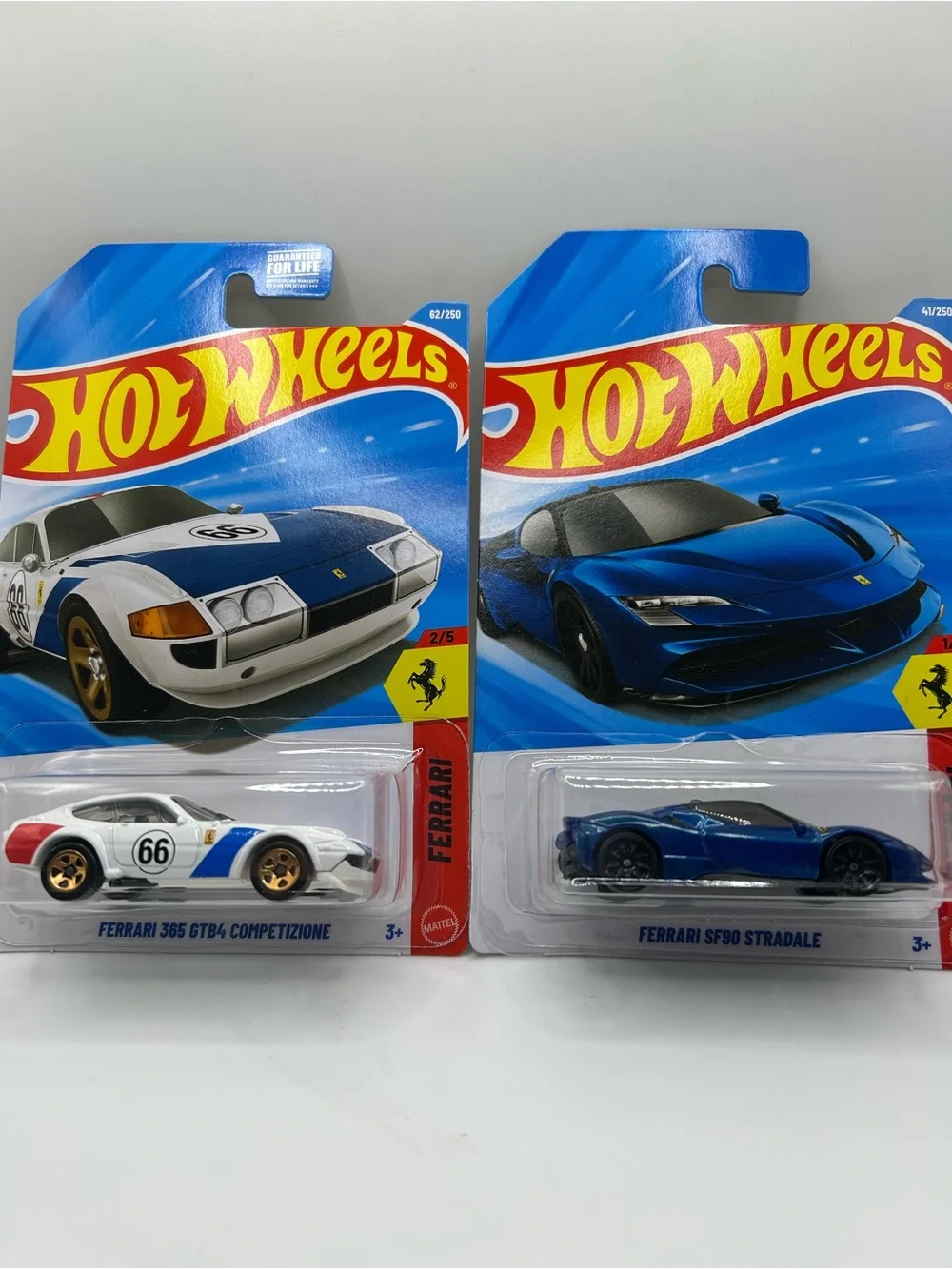 Hot Wheels Ferrari 365 GTB4 Competizione & Ferrari SF90 Stradale